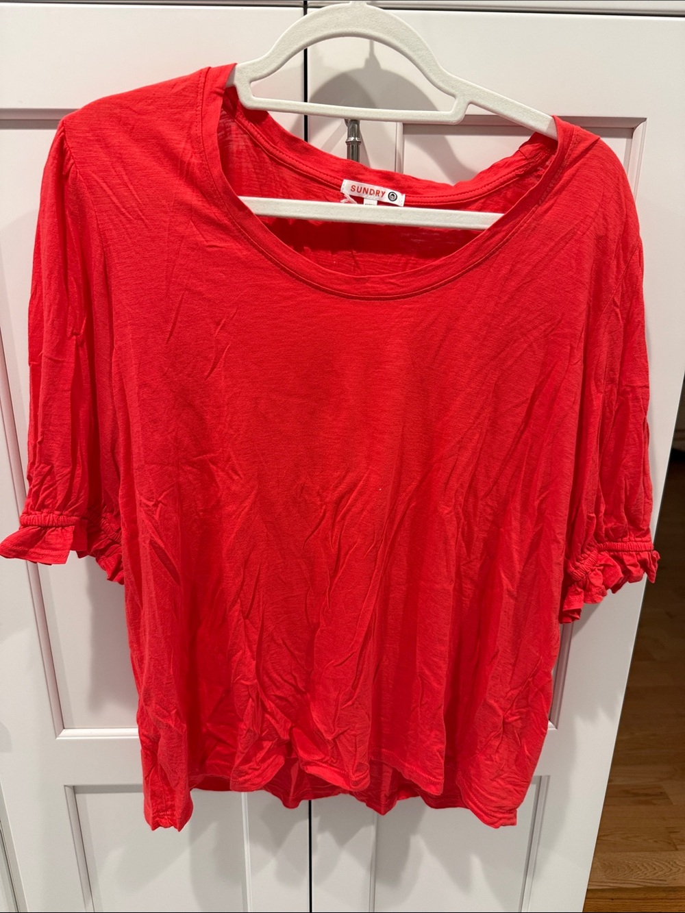 Sundry Women's Bright Red Ruffle Sleeve Tunic Top